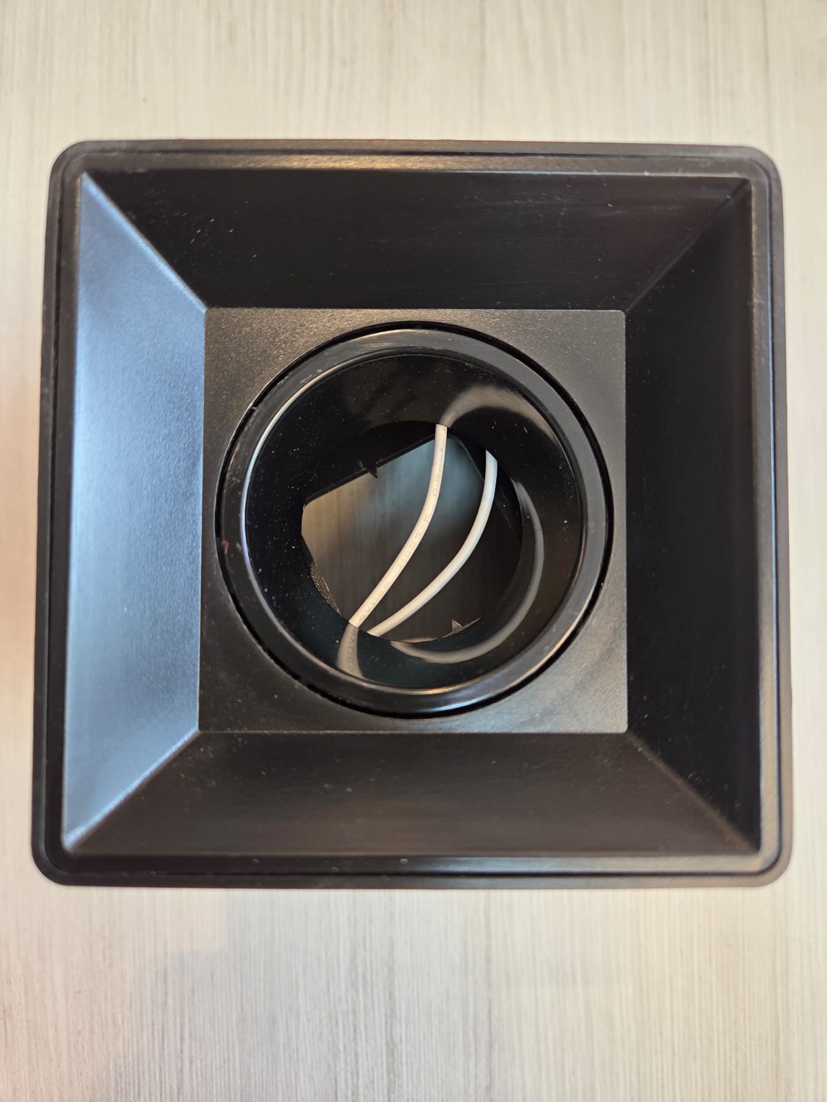 Sobreponer para interior