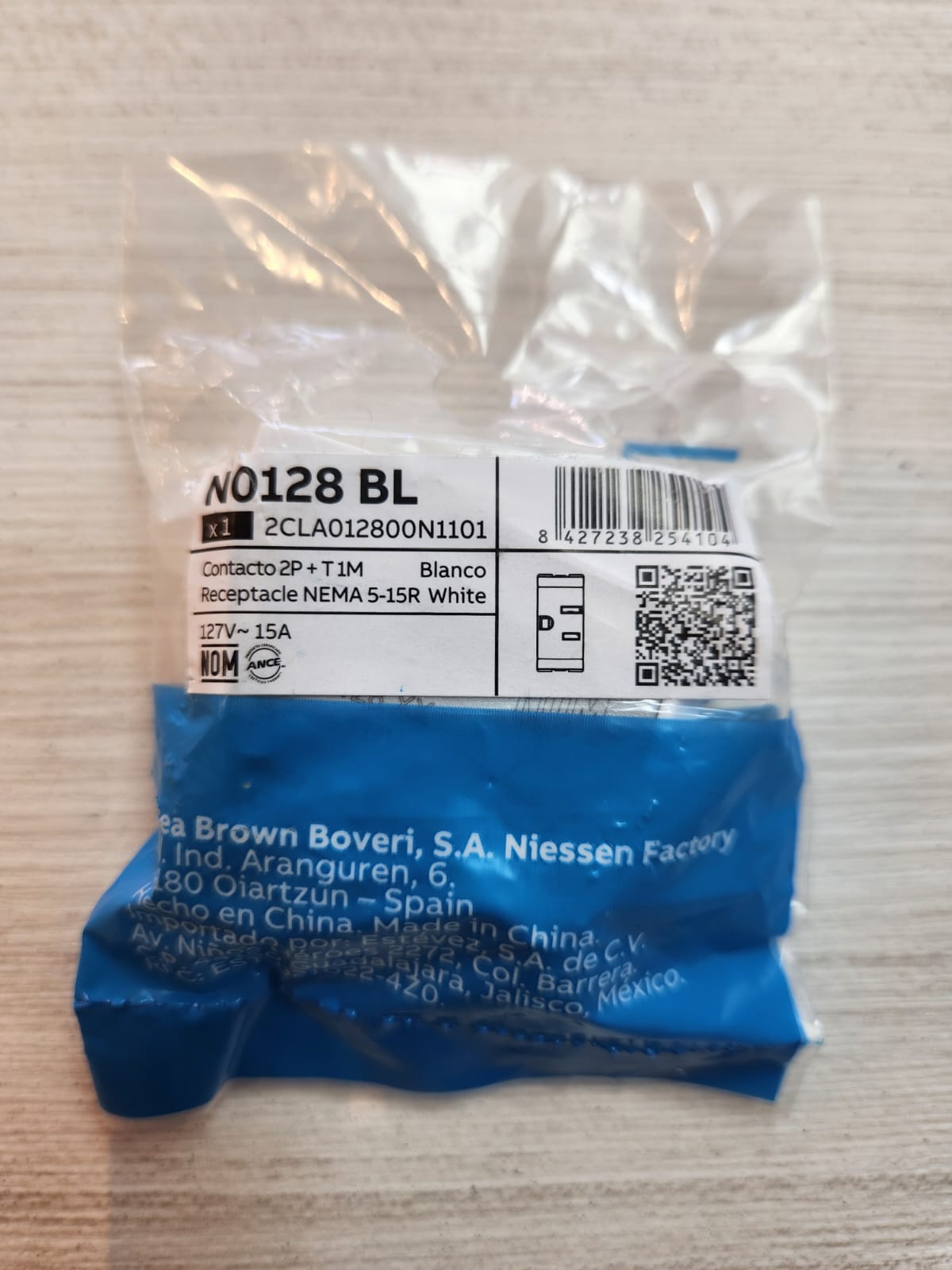Origen Contacto 1 módulo / receptacle NEMA 5-15R