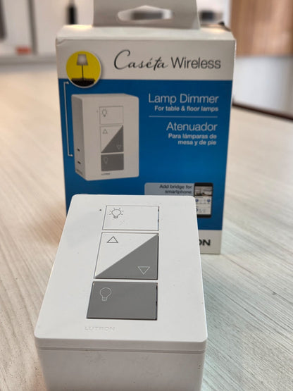 Lutron. Atenuador lámparas de mesa y piso
