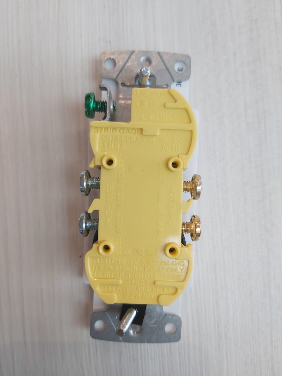 Lutron contacto duplex Blanco Mate