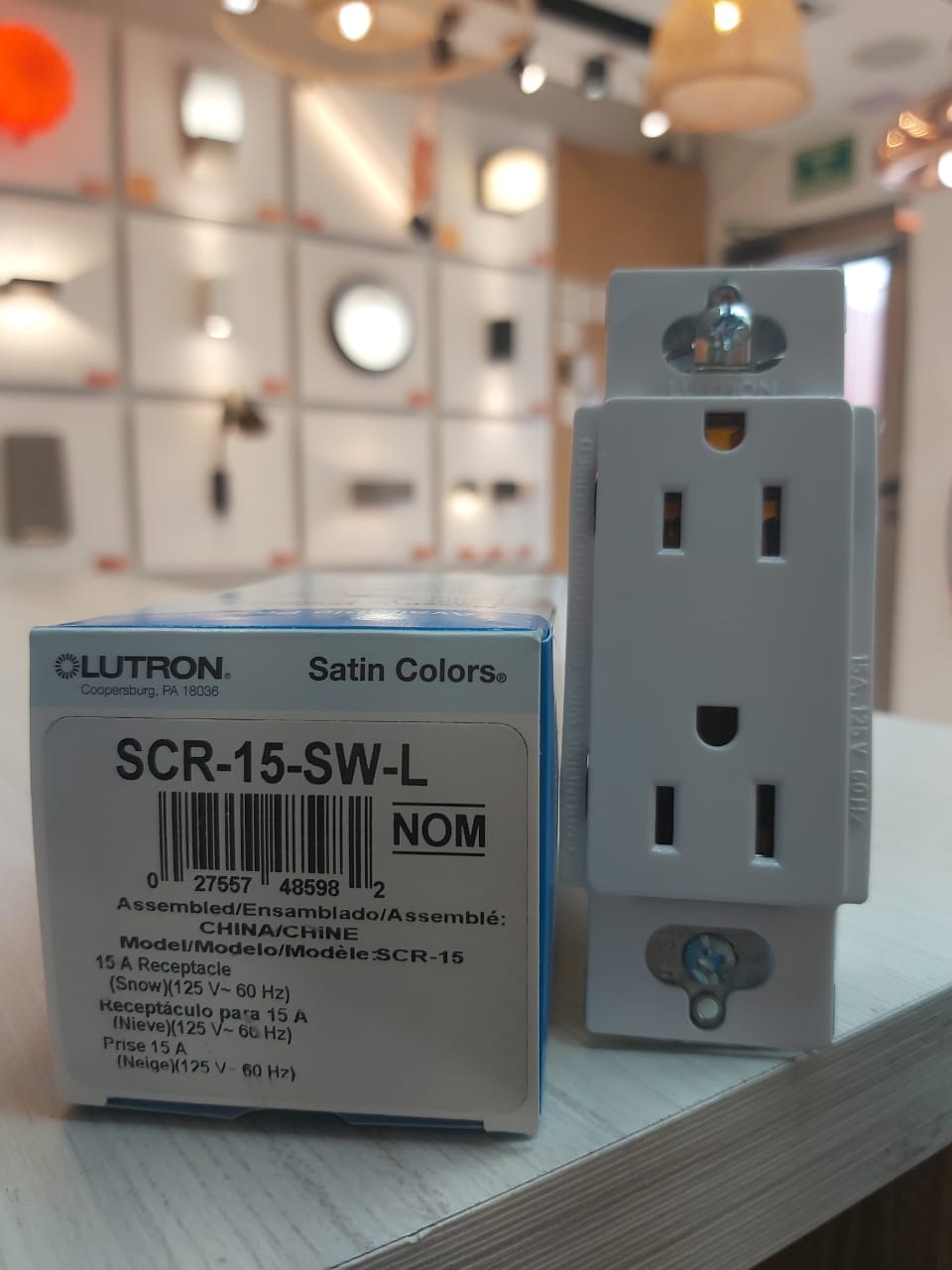 Lutron contacto duplex Blanco Mate