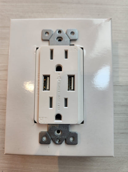 Contacto con cargador USB